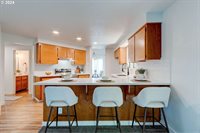 7540 SW 161ST Dr, Beaverton, OR 97007