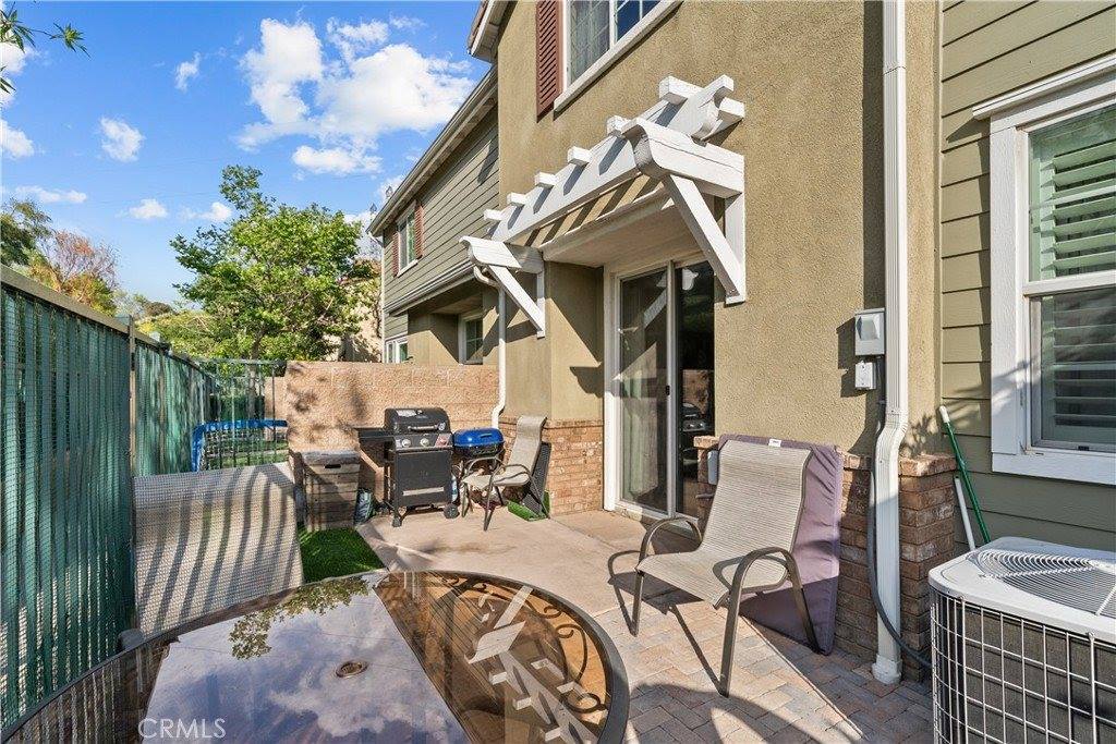 13848 Balboa Boulevard, Sylmar, CA 91342