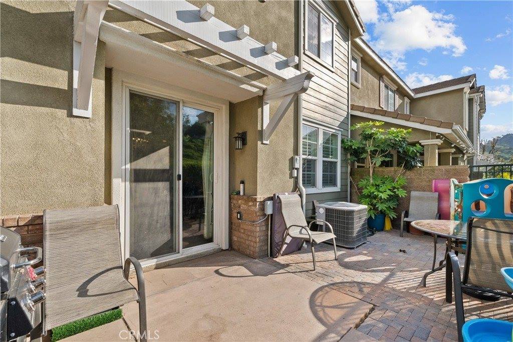 13848 Balboa Boulevard, Sylmar, CA 91342