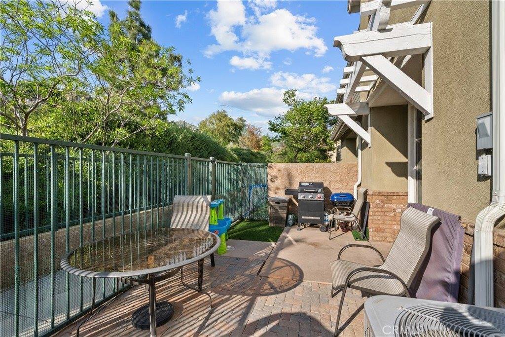 13848 Balboa Boulevard, Sylmar, CA 91342