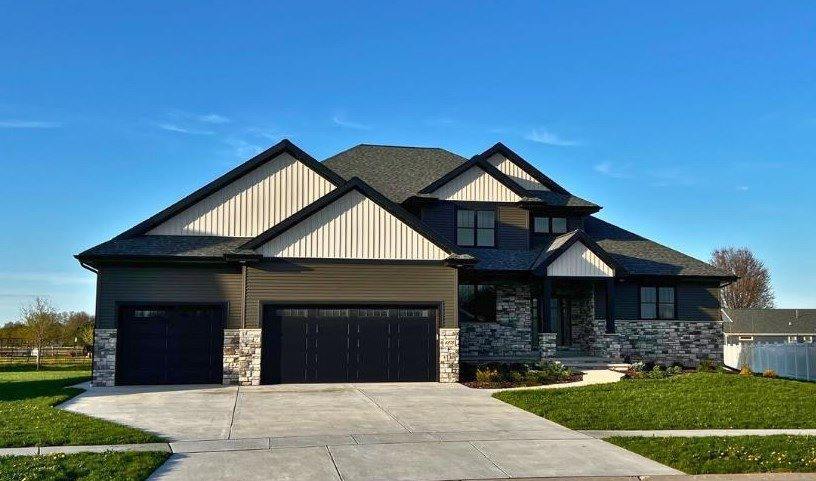 4878 Prairie School Drive, Hobart, WI 54155