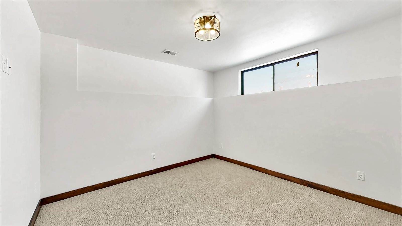 4878 Prairie School Drive, Hobart, WI 54155