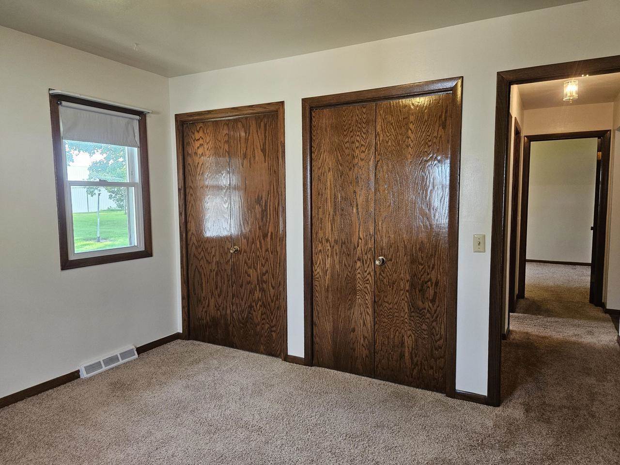 268 W Plymouth Sy, Jefferson, WI 53549