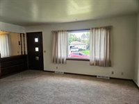 268 W Plymouth Sy, Jefferson, WI 53549