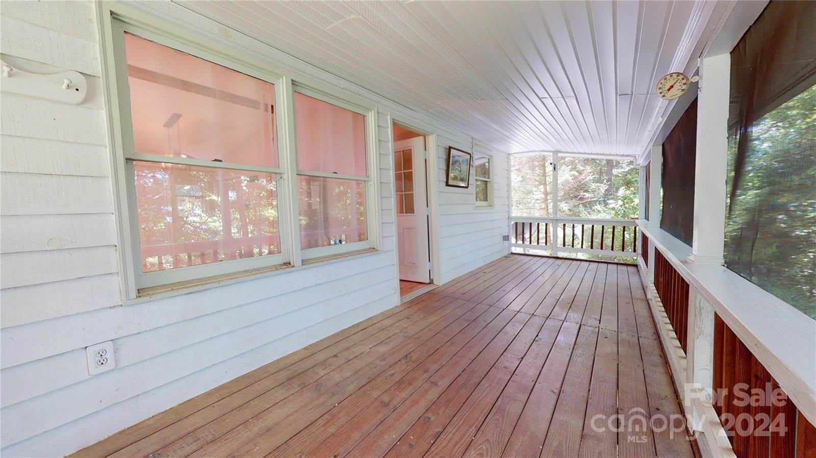 595 Forest Drive, Maggie Valley, NC 28751