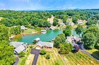559 Boxwoodgreen Dr, Wirtz, VA 24184