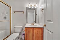 559 Boxwoodgreen Dr, Wirtz, VA 24184