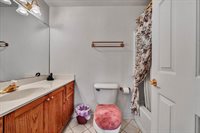 559 Boxwoodgreen Dr, Wirtz, VA 24184