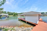 559 Boxwoodgreen Dr, Wirtz, VA 24184