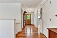 559 Boxwoodgreen Dr, Wirtz, VA 24184