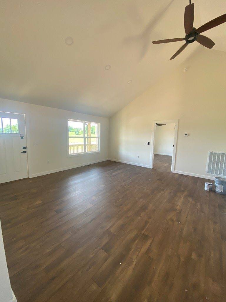 732 Millers Point Rd, Sparta, TN 38583