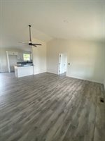 734 Millers Point Rd, Sparta, TN 38583