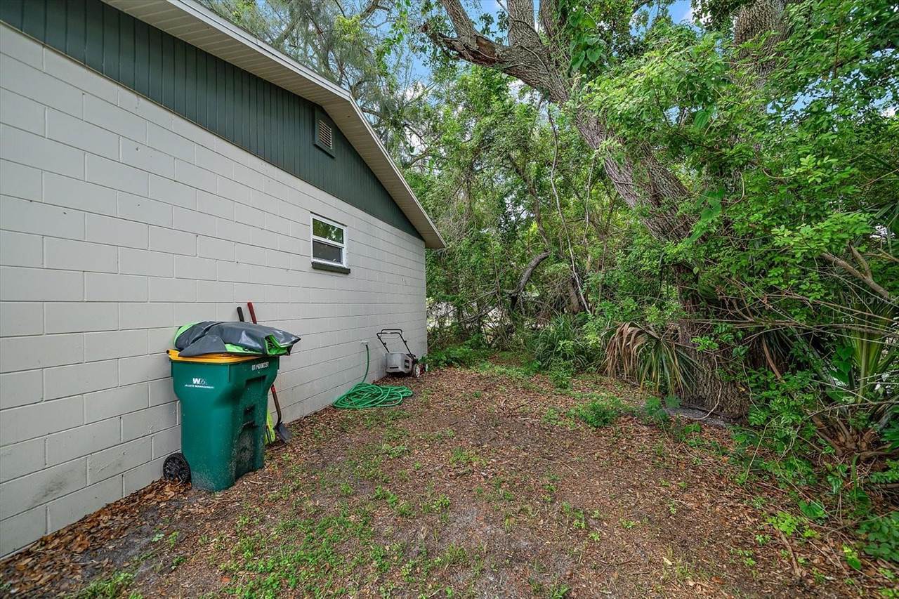 6199 59TH Place North, Saint Petersburg, FL 33709