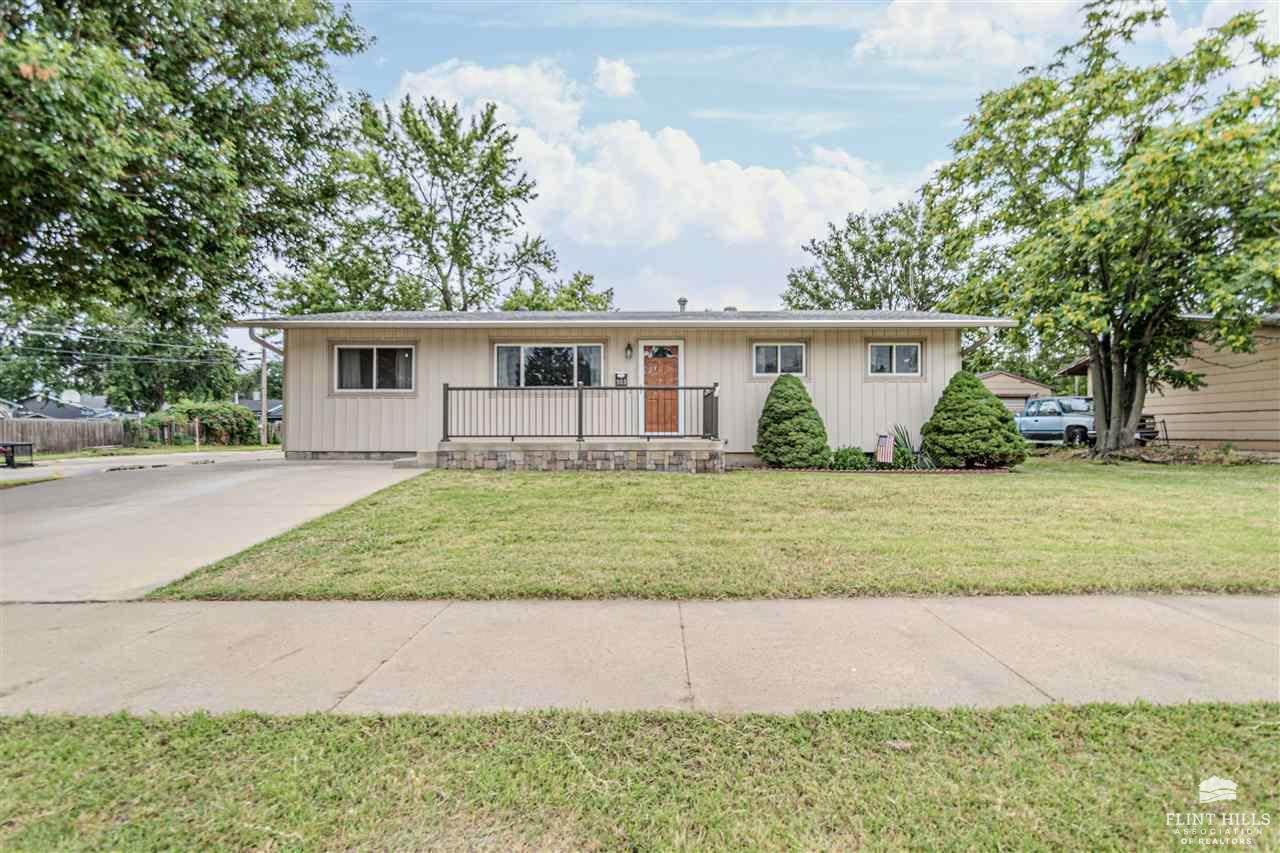 503 Lena Avenue, Salina, KS 67401