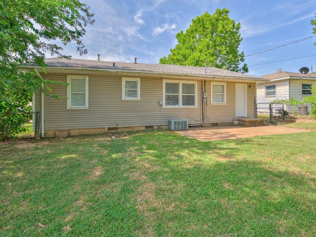 1204 Rose Drive, Shawnee, OK 74804