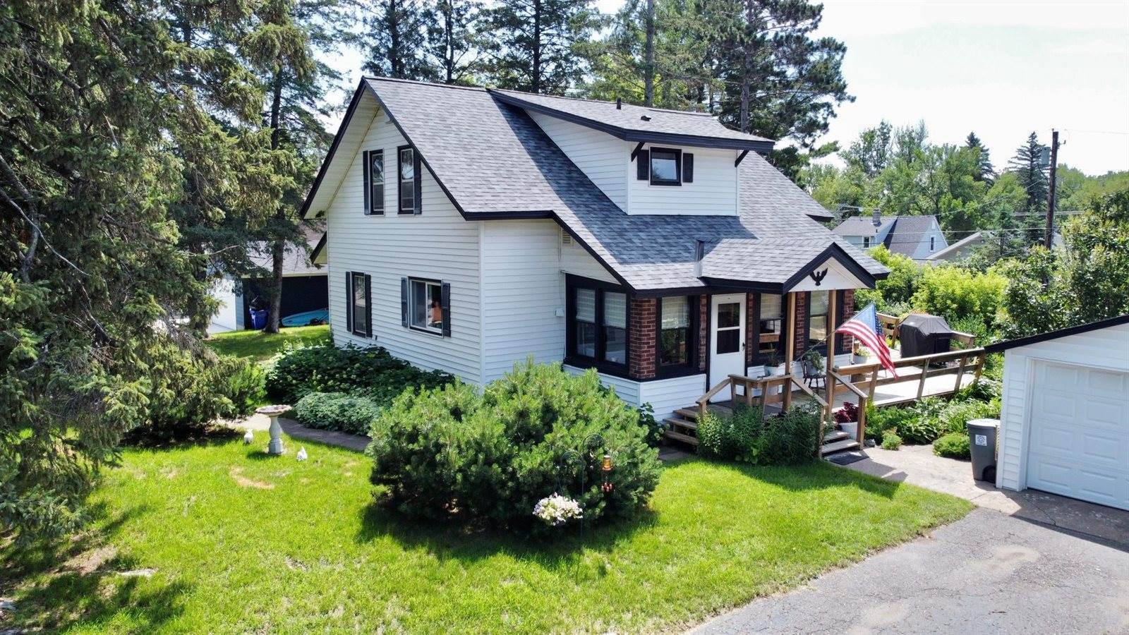 512 2nd Street, Moose Lake, MN 55767