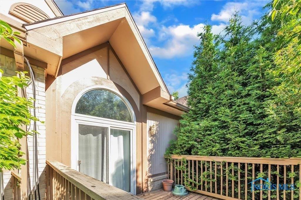 1671 Ravine Drive, Maumee, OH 43537