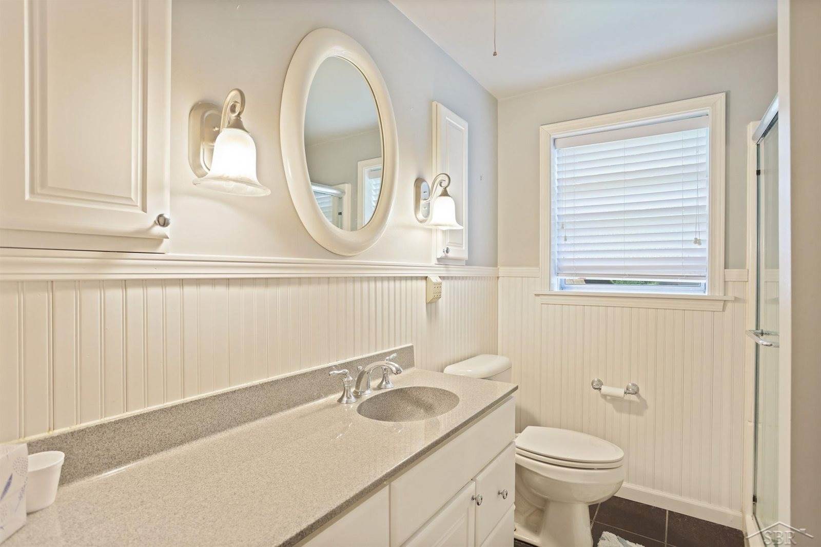 1449 Lathrup Avenue, Saginaw, MI 48638