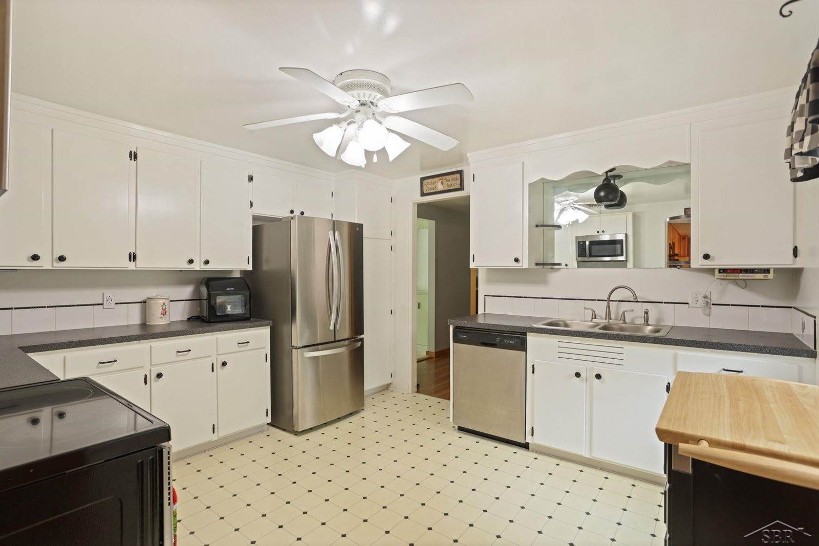 1449 Lathrup Avenue, Saginaw, MI 48638