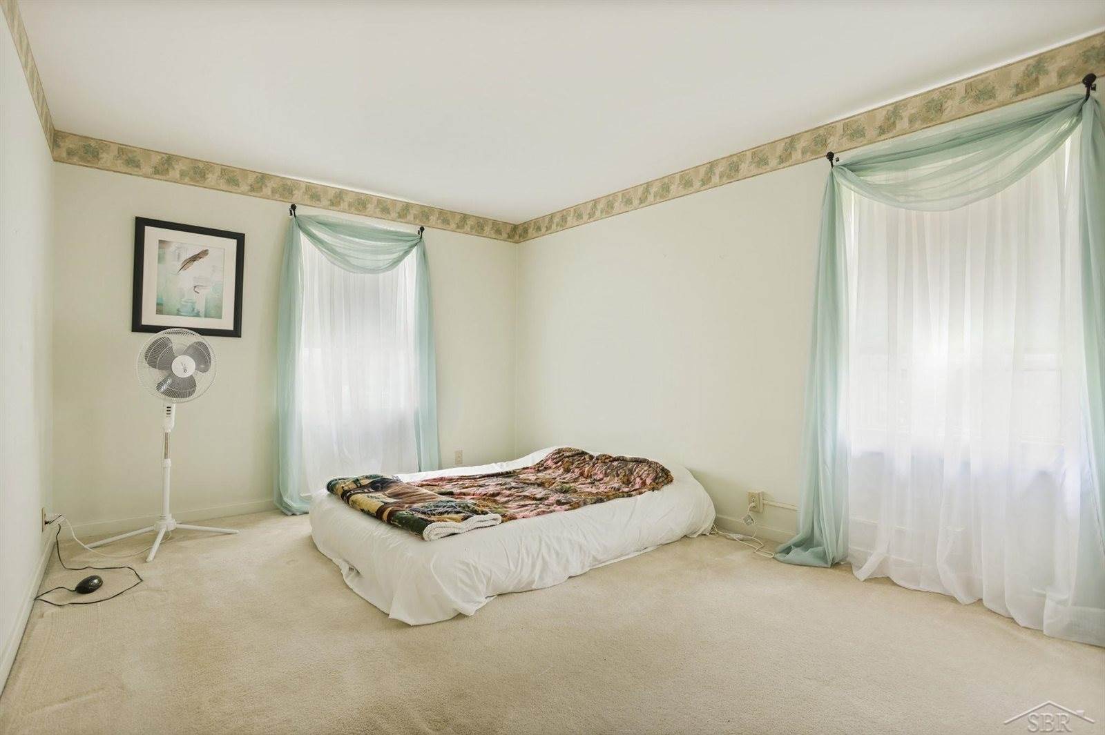 1449 Lathrup Avenue, Saginaw, MI 48638