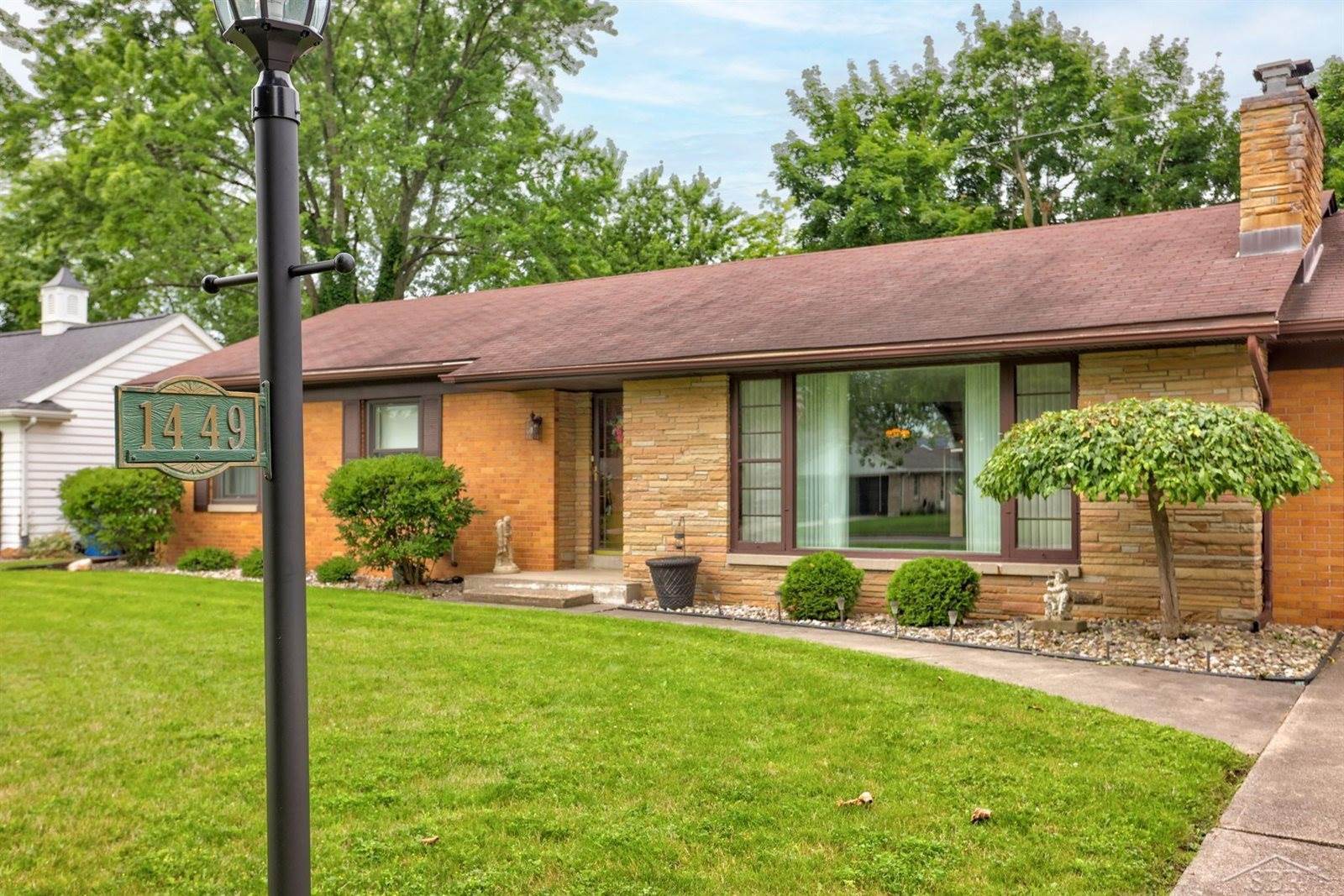 1449 Lathrup Avenue, Saginaw, MI 48638