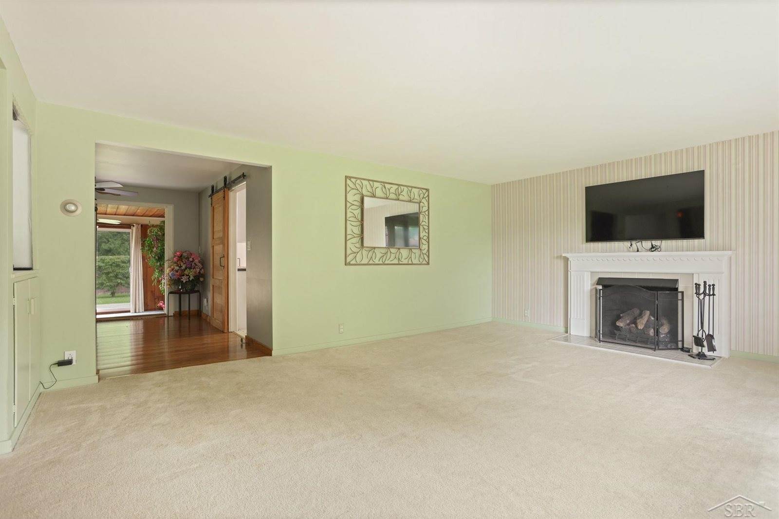 1449 Lathrup Avenue, Saginaw, MI 48638