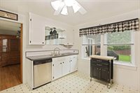 1449 Lathrup Avenue, Saginaw, MI 48638