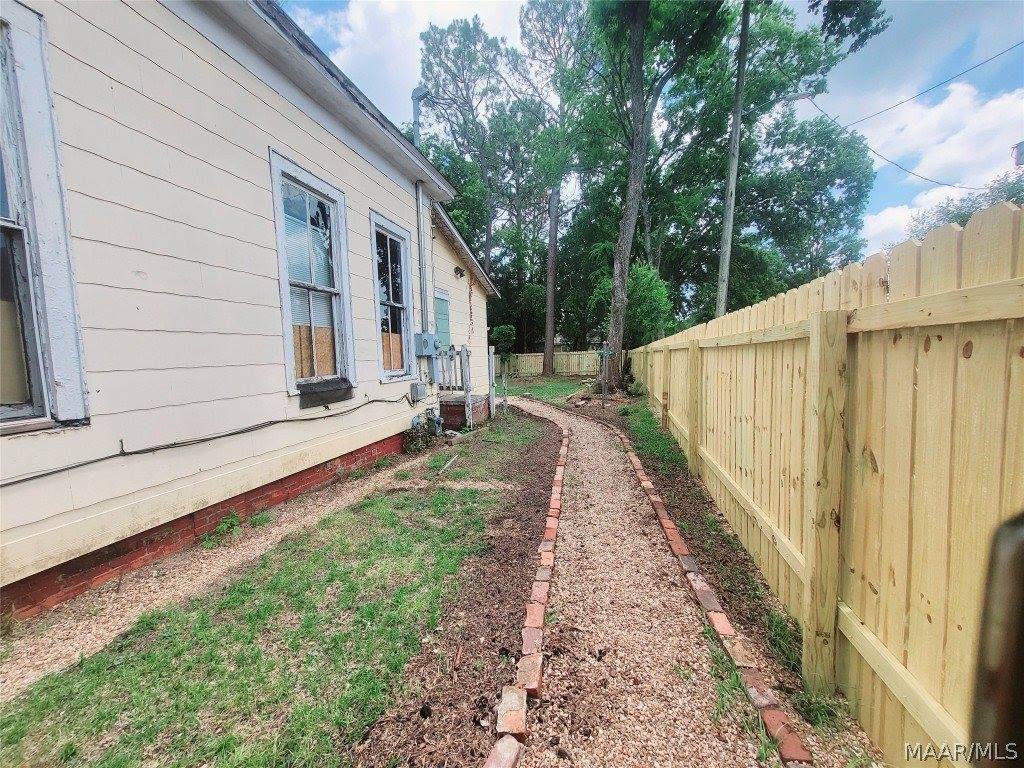 2102 Highland Avenue, Montgomery, AL 36107