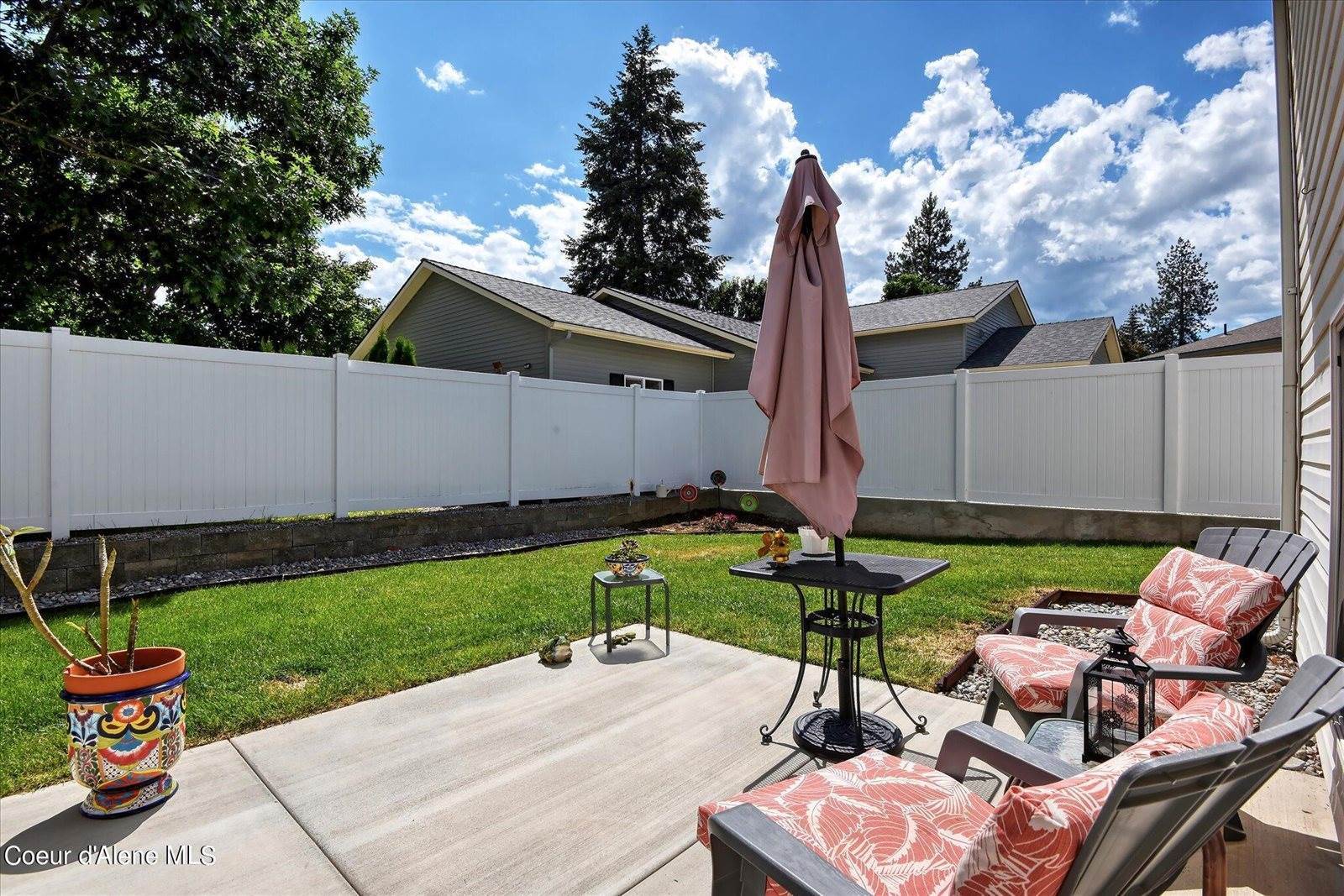 3567 North Shadow Ct, Coeur d'Alene, ID 83815