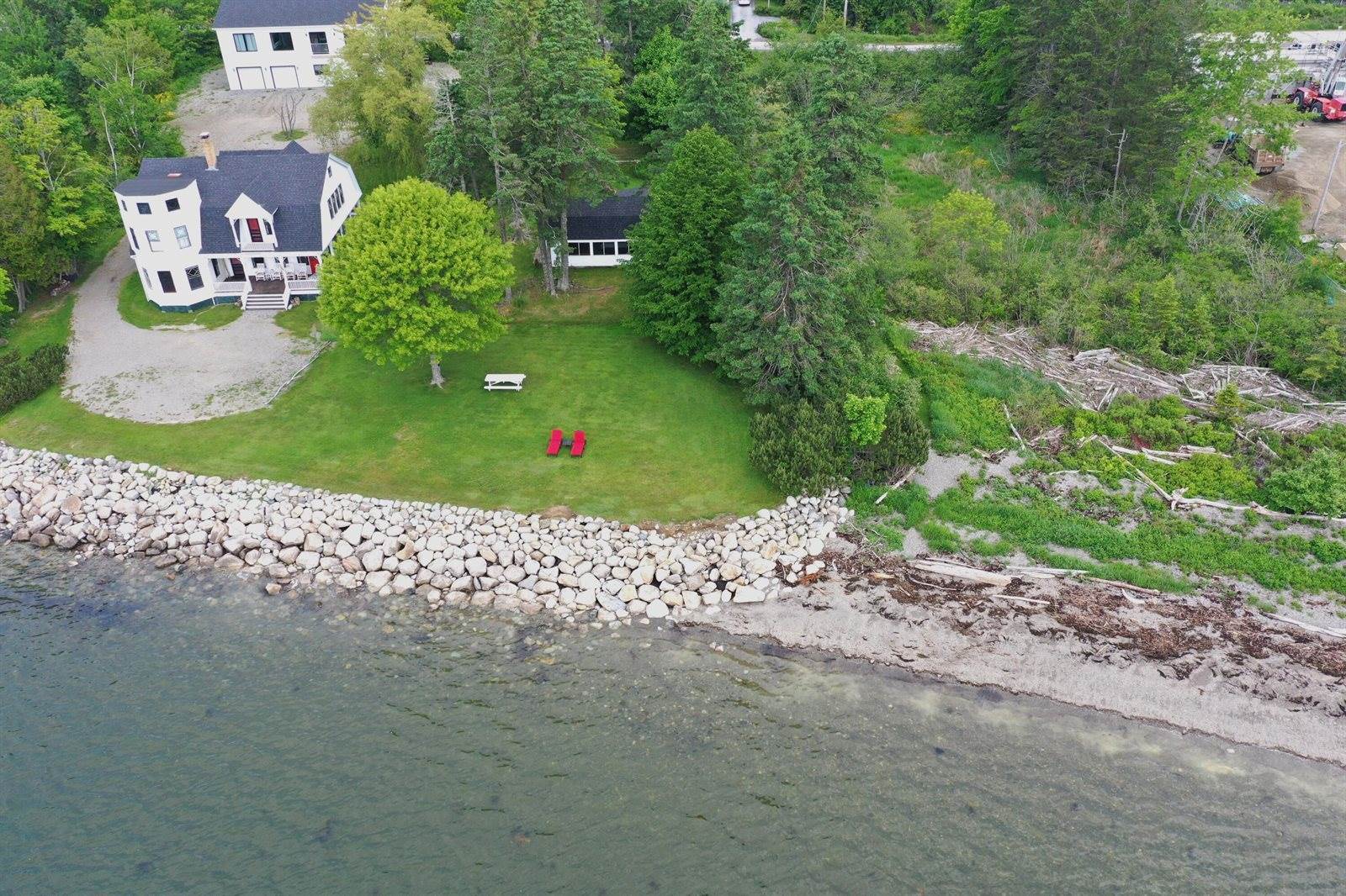 4 Isle View Way, Searsport, ME 04974