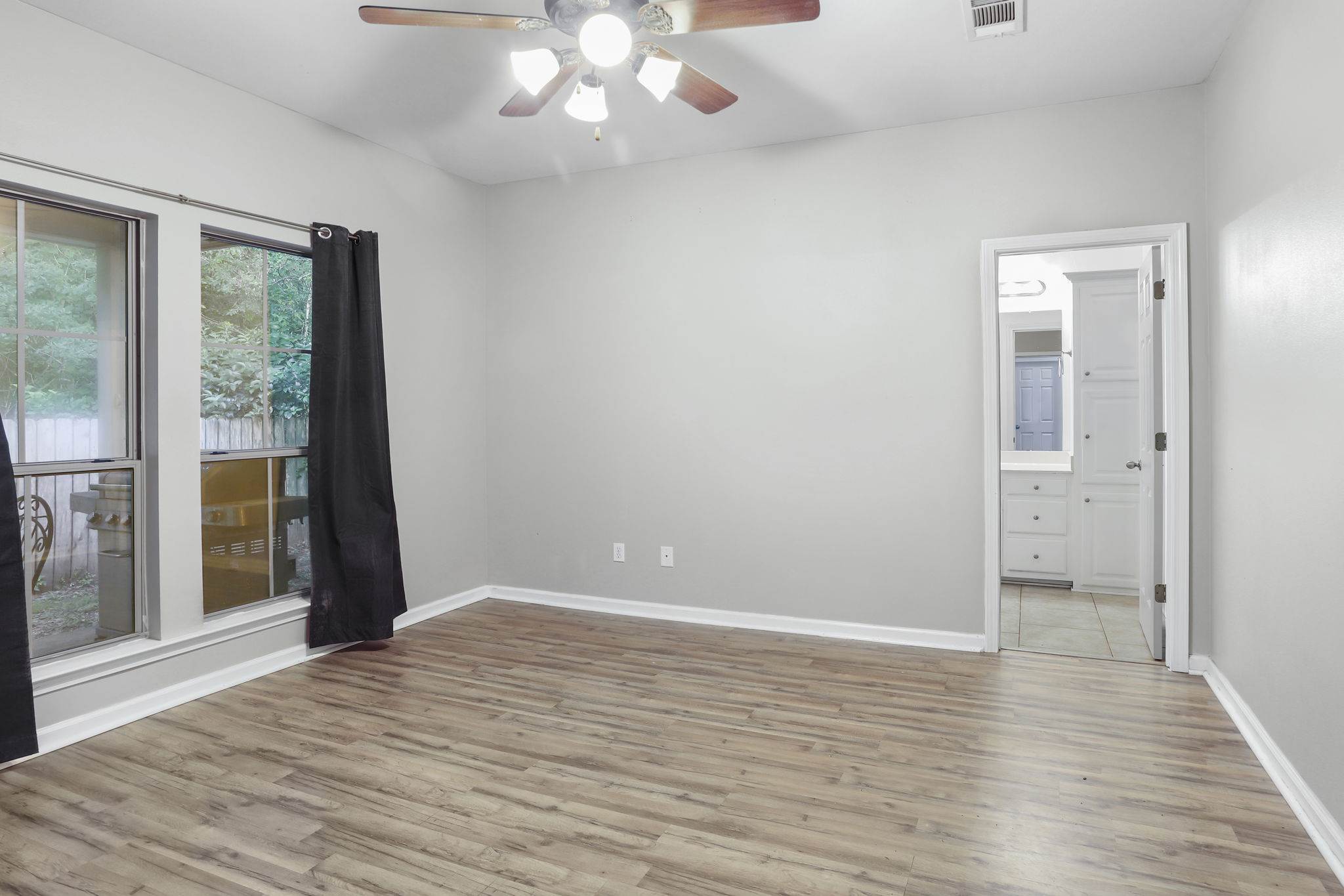 41035 Villa Ct South, Gonzales, LA 70737