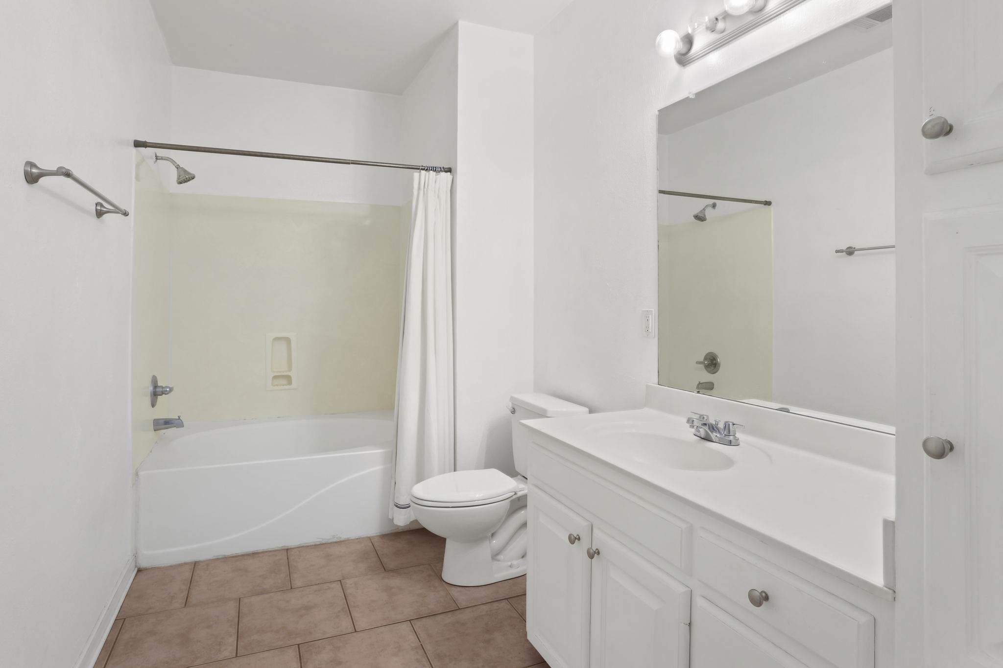 41035 Villa Ct South, Gonzales, LA 70737