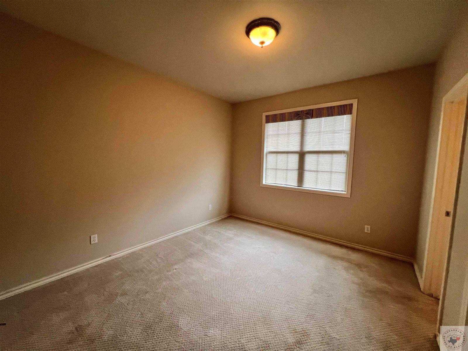 706 Boardwalk, Texarkana, TX 75501