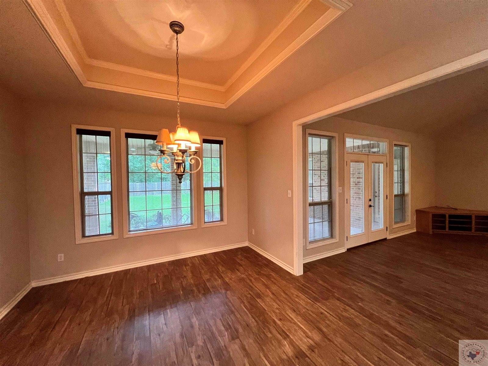 706 Boardwalk, Texarkana, TX 75501