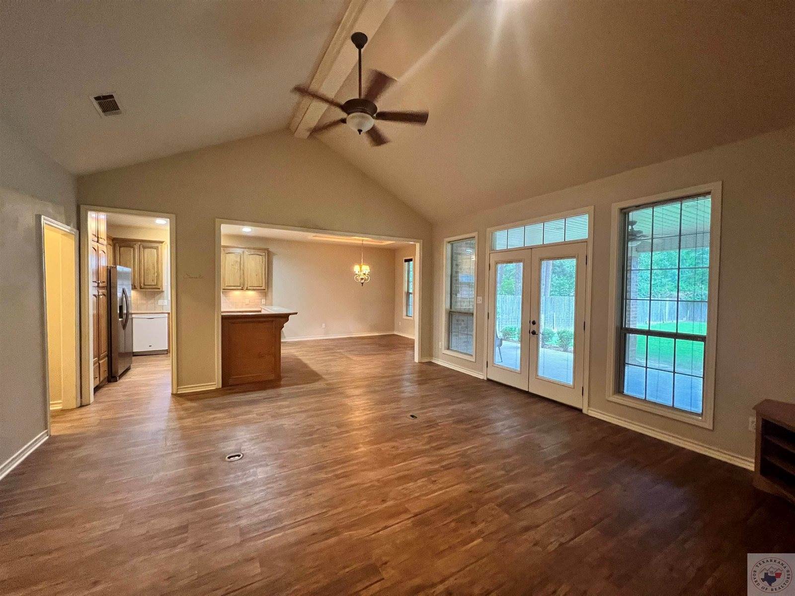 706 Boardwalk, Texarkana, TX 75501