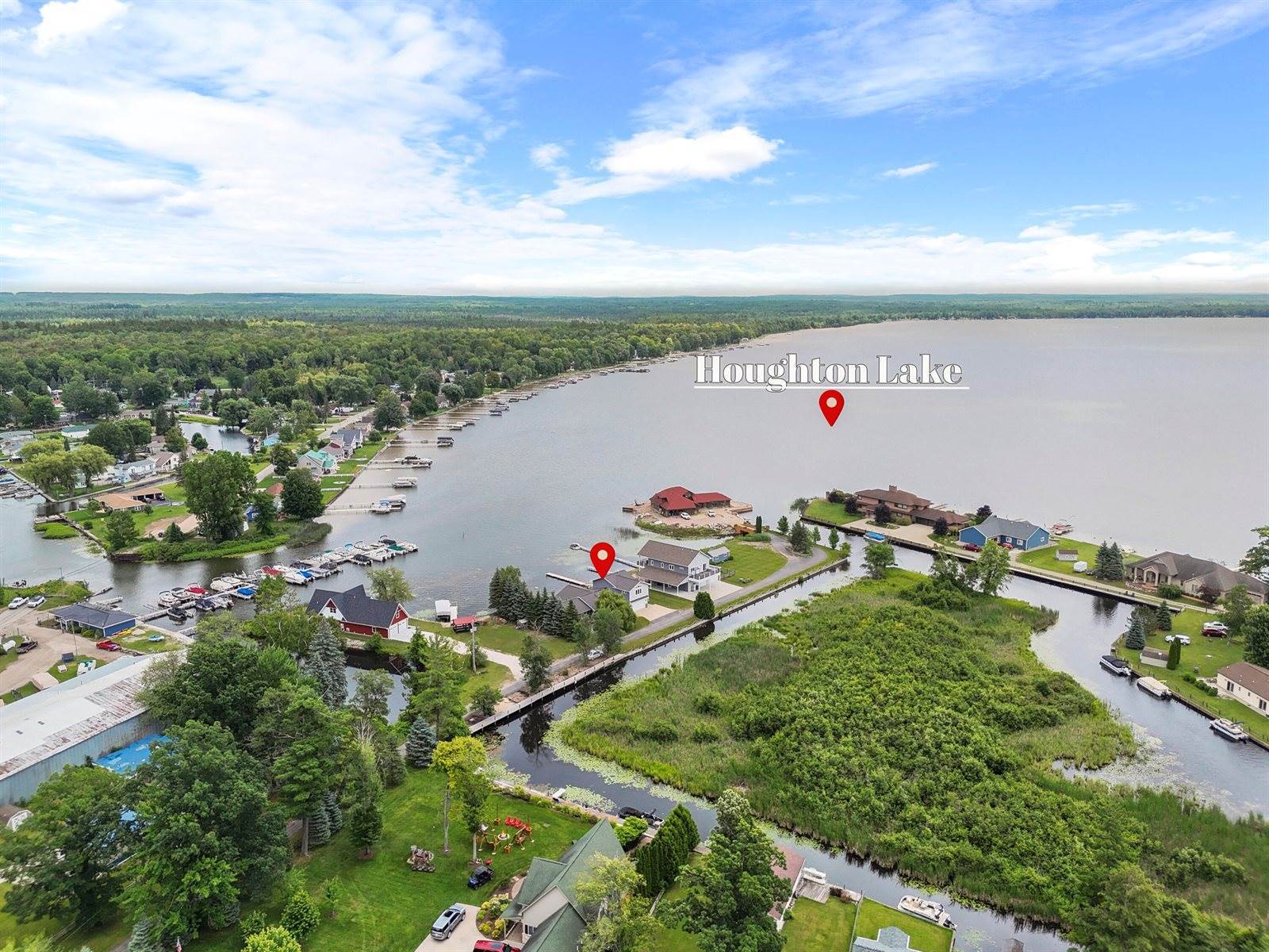 13620 Porath Isle Court, Houghton Lake, MI 48629