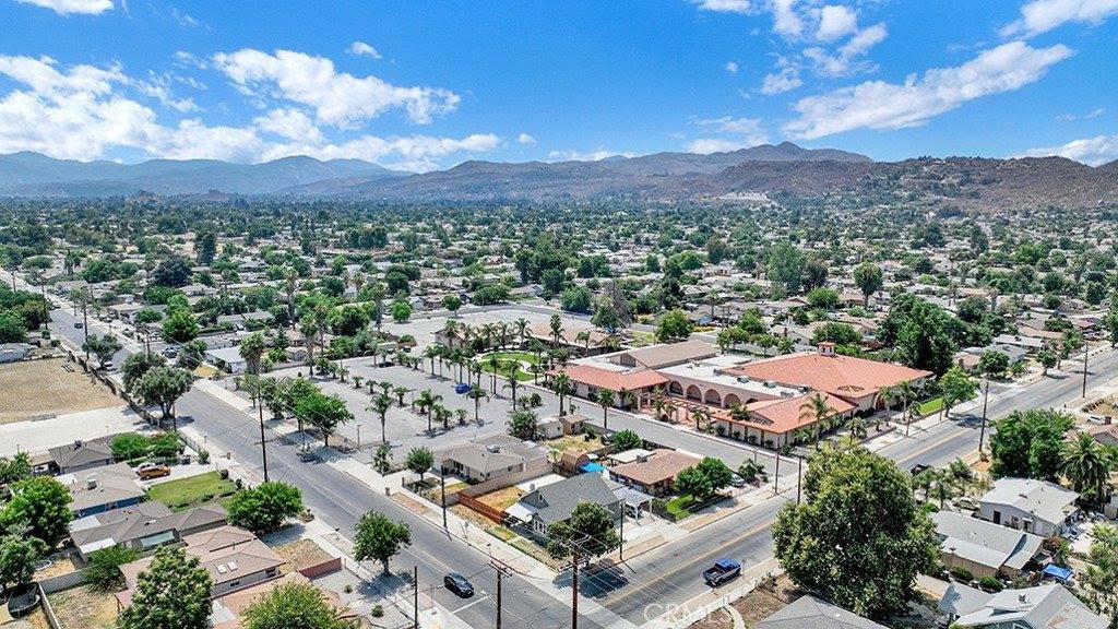 600 East Mayberry Avenue, Hemet, CA 92543