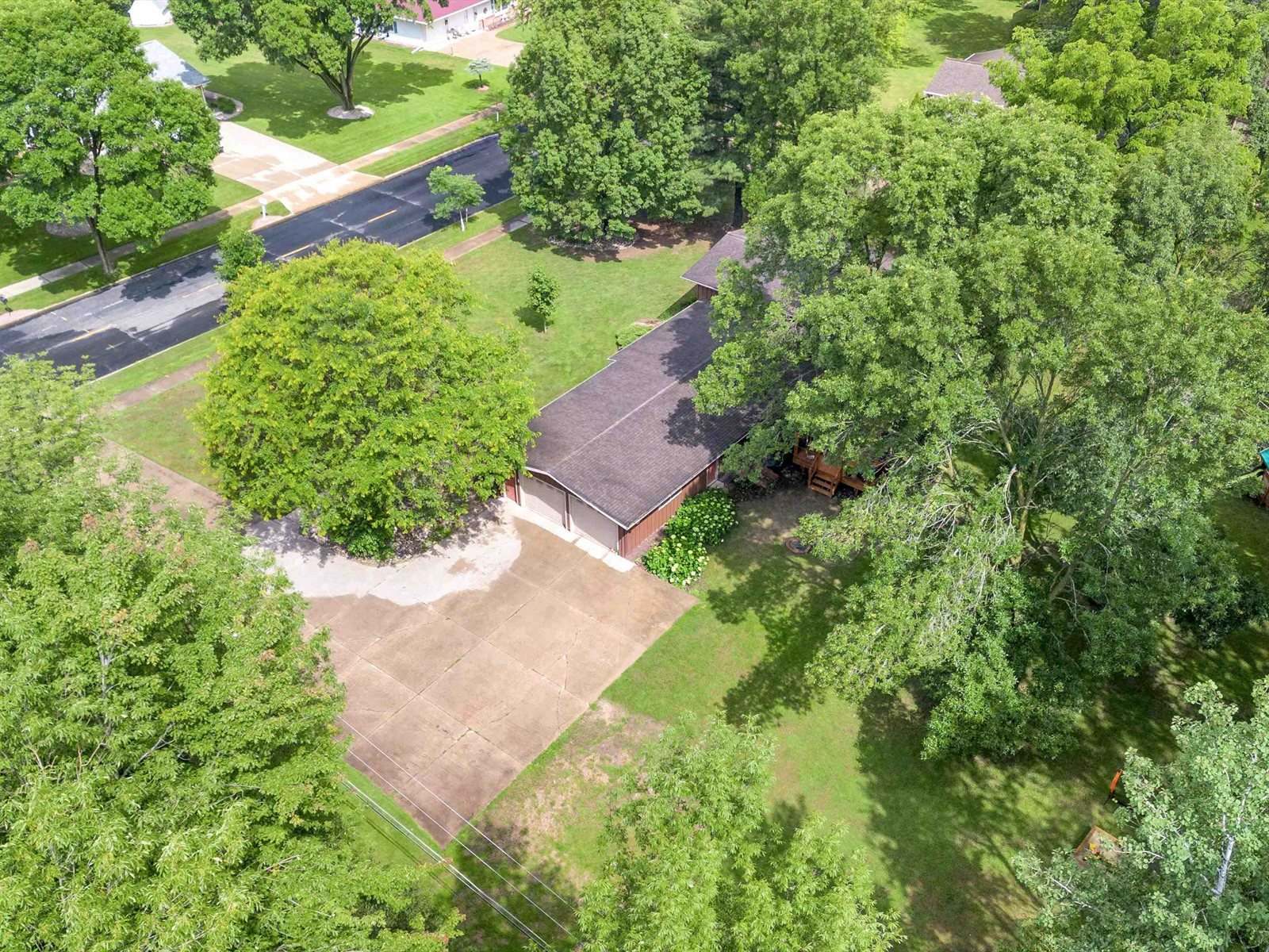 401 N Anton Avenue, Marshfield, WI 54449