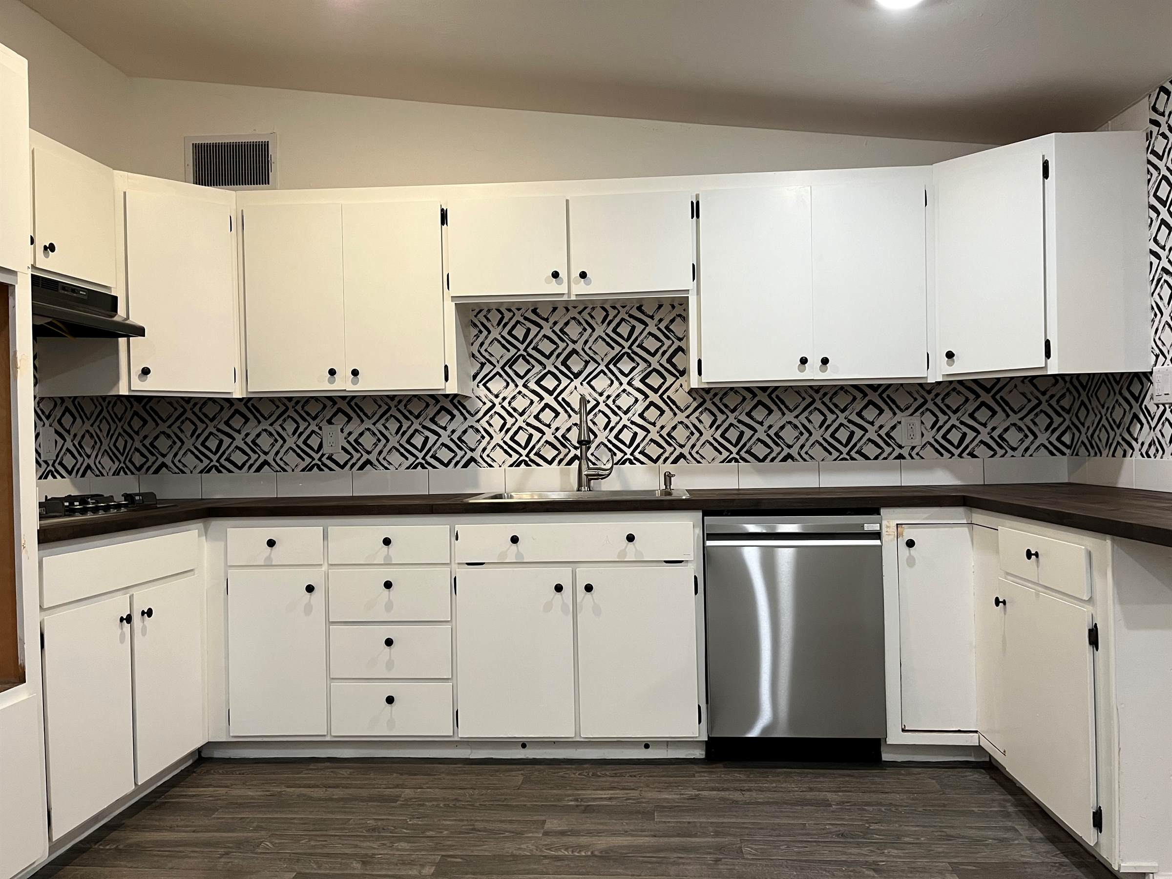 110 S Avenue A, San Manuel, AZ 85631