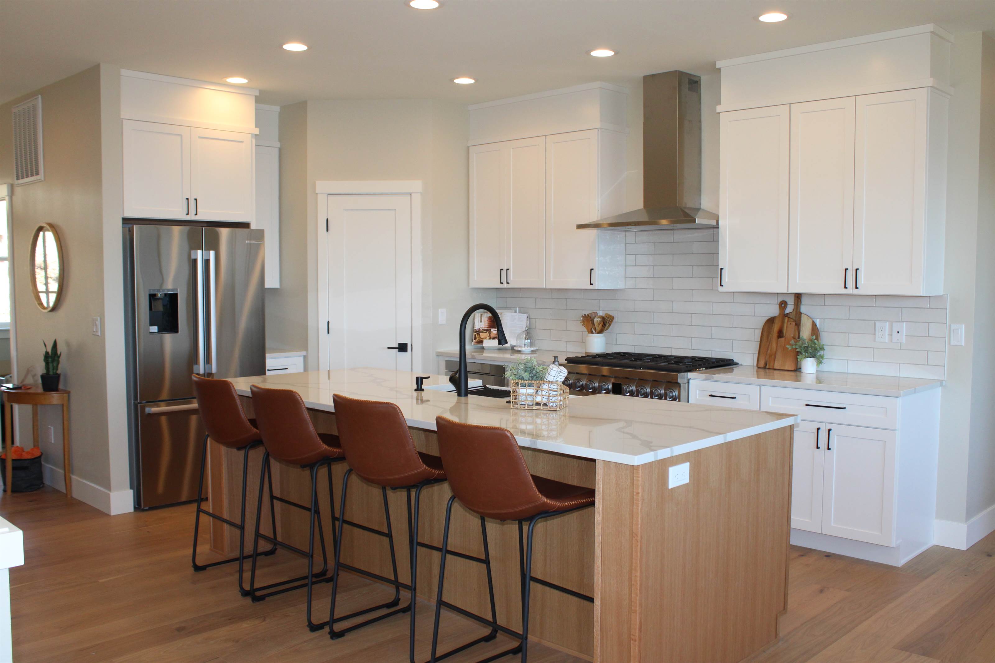 5145 Bay Ridge Ct, Bay City, OR 97107