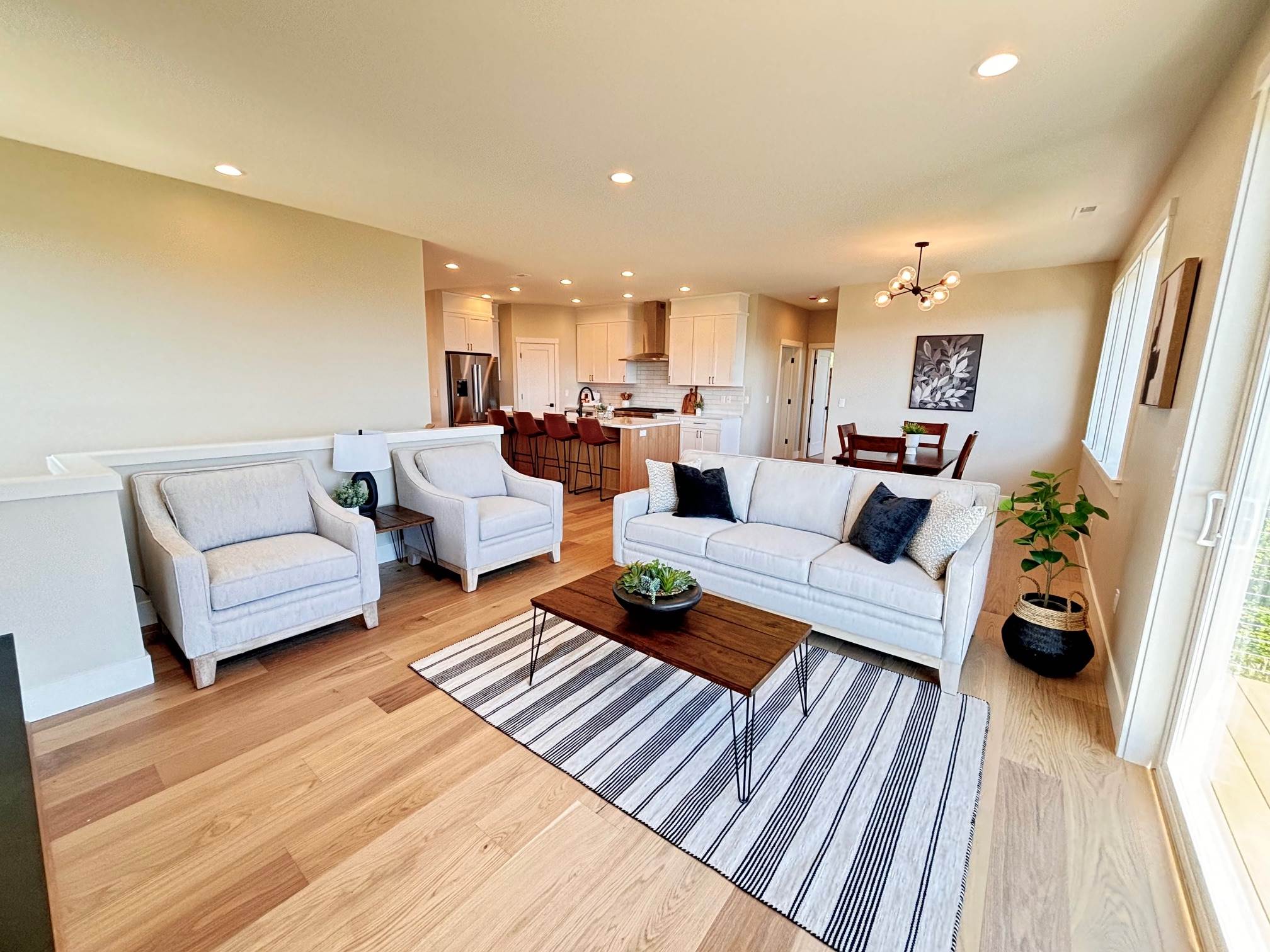 5145 Bay Ridge Ct, Bay City, OR 97107