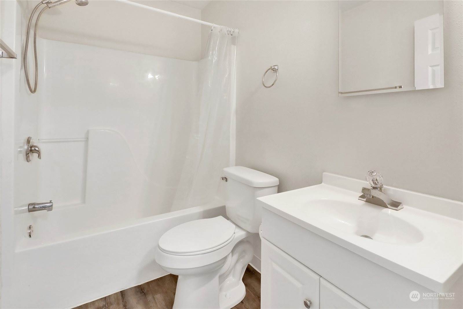 8344 Holly Lane, Maple Falls, WA 98266