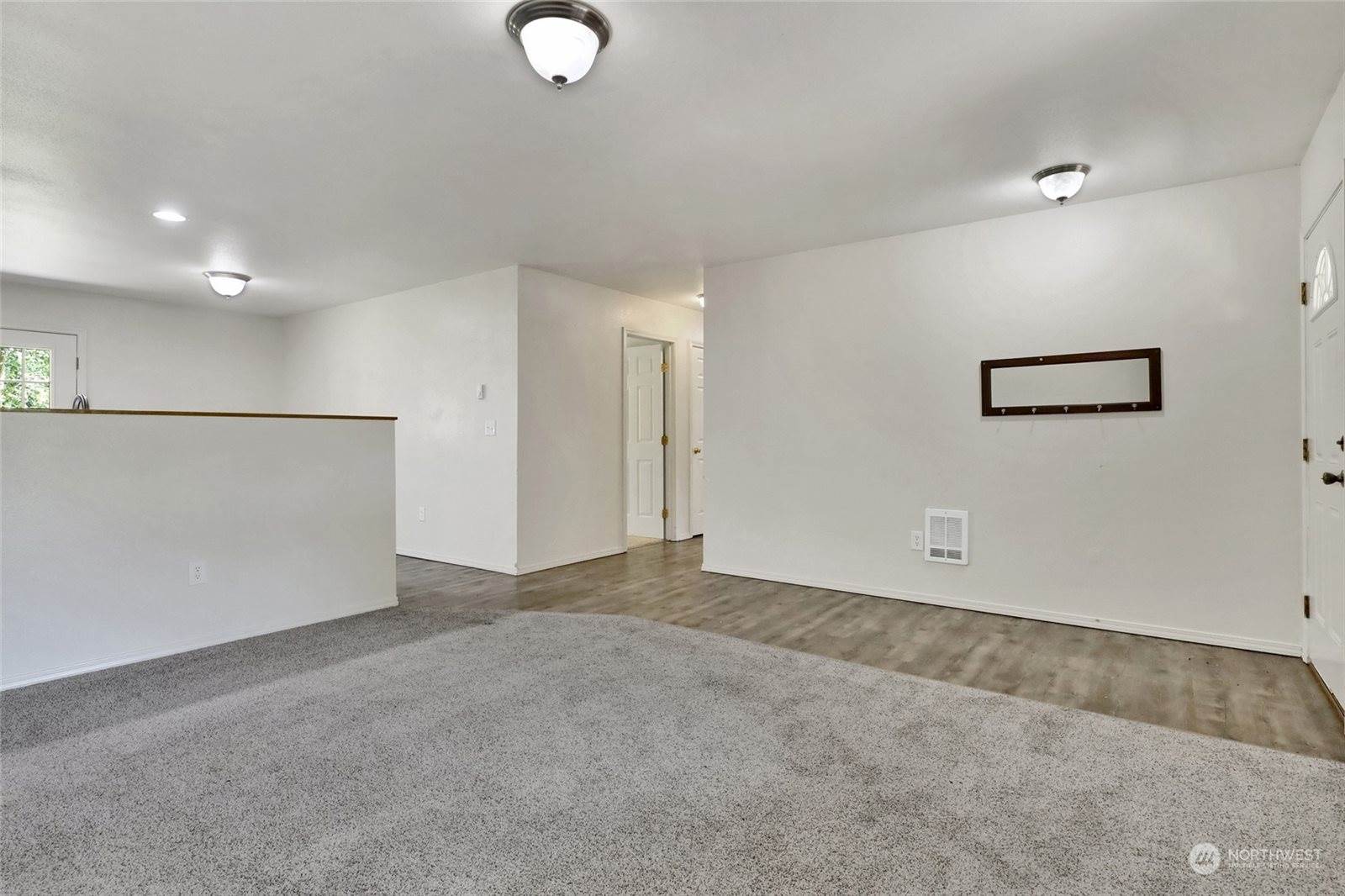 8344 Holly Lane, Maple Falls, WA 98266