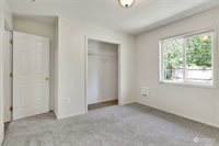 8344 Holly Lane, Maple Falls, WA 98266