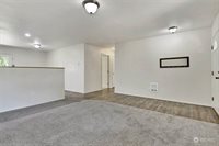 8344 Holly Lane, Maple Falls, WA 98266