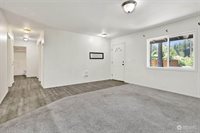 8344 Holly Lane, Maple Falls, WA 98266