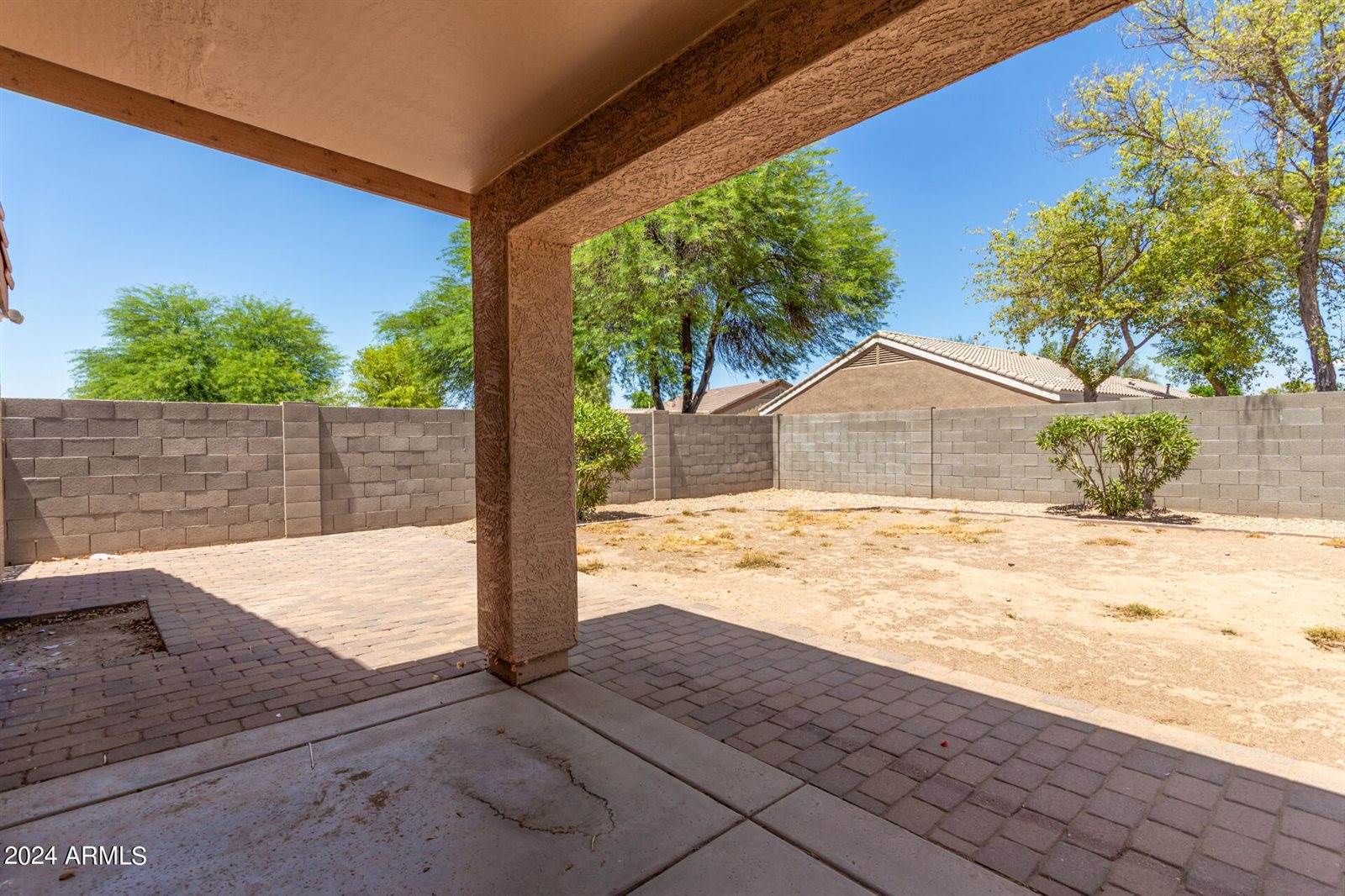 39205 North Cali Circle, San Tan Valley, AZ 85140