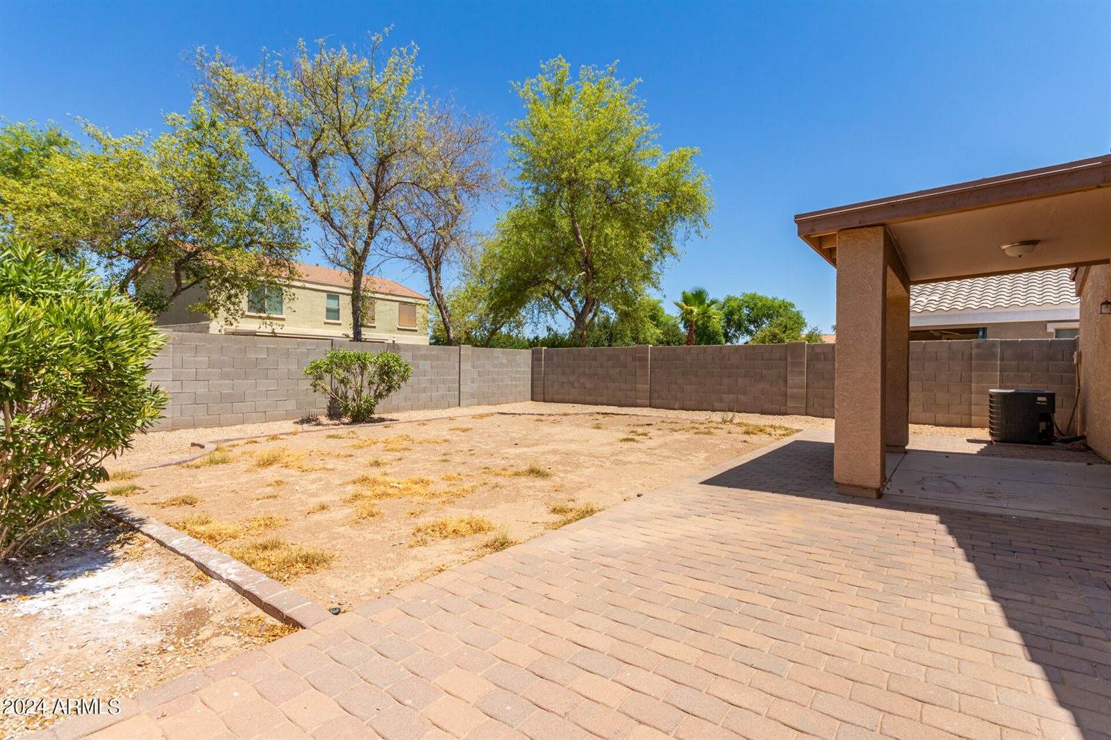 39205 North Cali Circle, San Tan Valley, AZ 85140