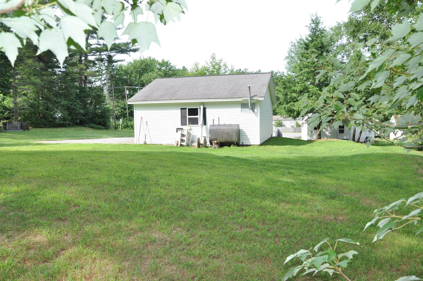 777 Coldbrook Road, Hermon, ME 04401