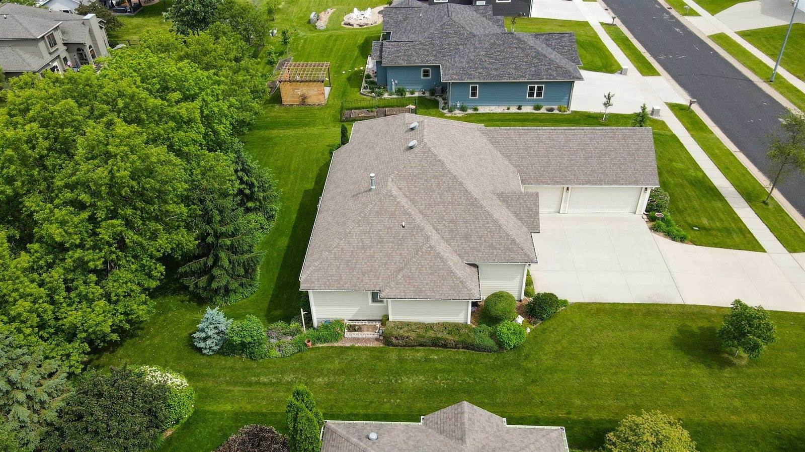 300 S Sycamore Avenue, Marshfield, WI 54449